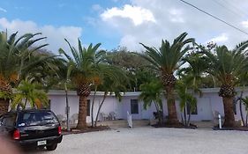 Siesta Motel